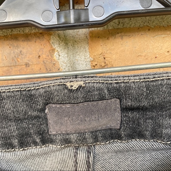 MOTHER High Waisted Looker Ankle Chew Jean Gray Black Color Size 28 - Picture 9 of 16